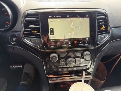 Used 2021 Jeep Grand Cherokee High Altitude image 11