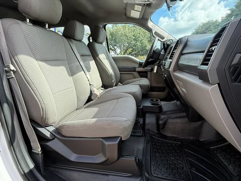 Used 2019 Ford F350 XLT AWD/4WD image 17