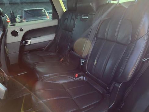 Used 2015 Land Rover Range Rover Sport HSE image 41