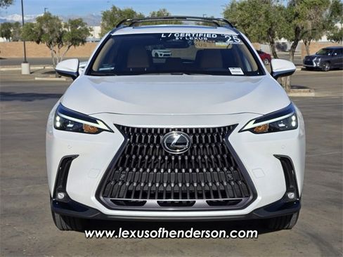 Certified 2025 Lexus NX 250 FWD image 9