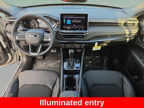 New 2026 Jeep Compass Latitude AWD/4WD image 18