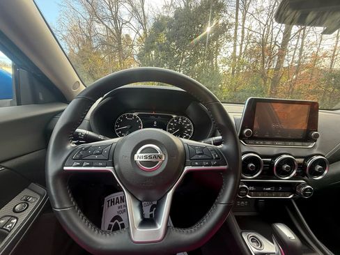 Used 2020 Nissan Sentra SV w/ Lighting Package image 24