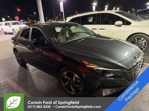 Used 2023 Hyundai Elantra SEL w/ Convenience Package image 4