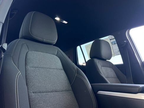 New 2026 GMC Terrain Elevation image 16