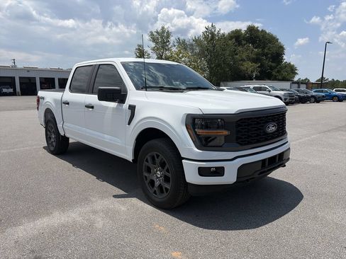 New 2026 Ford F150 STX w/ Equipment Group 200A AWD/4WD image 9