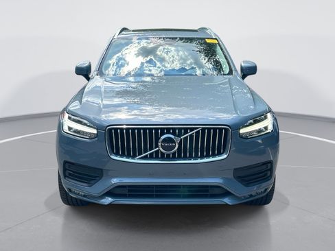 Used 2020 Volvo XC90 T6 Momentum w/ Protection Package Premier AWD/4WD image 3