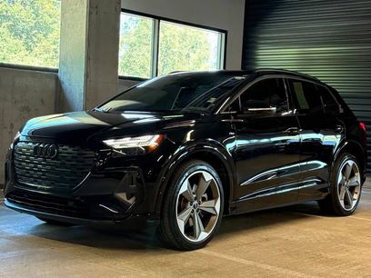 Used 2024 Audi Q4 e-tron Prestige w/ Black Optic Package