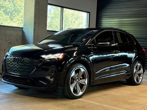 Used 2024 Audi Q4 e-tron Prestige w/ Black Optic Package AWD/4WD image 1