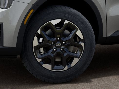 New 2026 Kia Sorento S AWD/4WD image 9