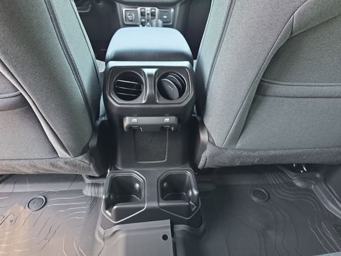 New 2026 Jeep Wrangler Unlimited Sport AWD/4WD image 32