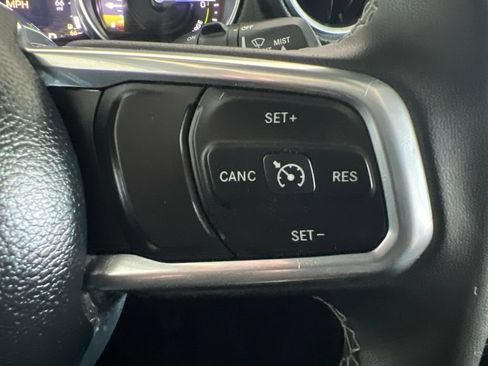 Used 2023 Jeep Wrangler Unlimited Sahara AWD/4WD image 66