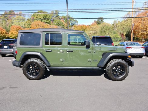 Used 2021 Jeep Wrangler Unlimited Sport image 8