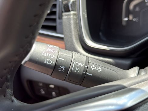 Used 2018 Honda CR-V EX-L image 15