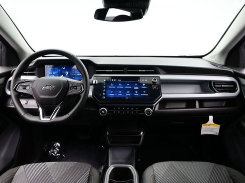 New 2027 Chevrolet Bolt LT w/ Comfort Package FWD image 19