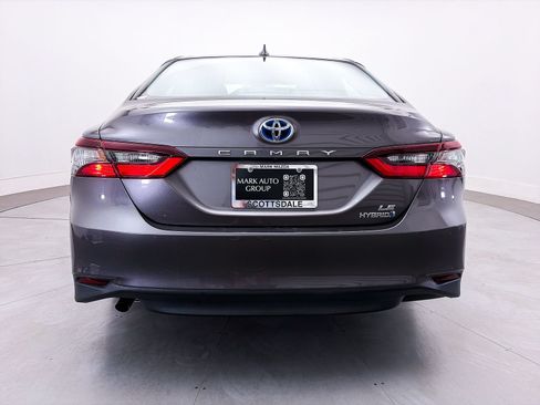 Used 2021 Toyota Camry LE w/ Audio Upgrade Package FWD image 15
