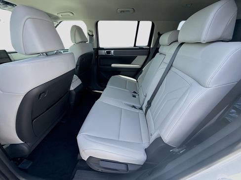 New 2026 Hyundai Santa Fe SEL FWD image 17