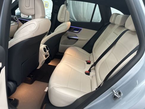 New 2026 Mercedes-Benz GLC 300 image 22