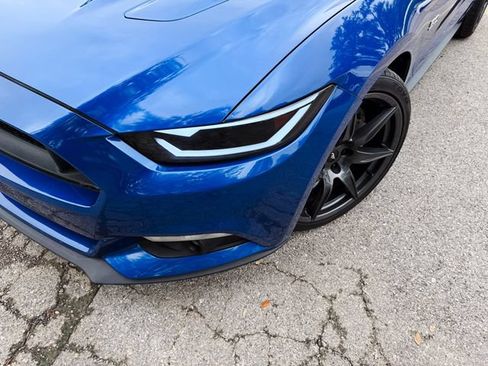 Used 2017 Ford Mustang GT Premium RWD image 7