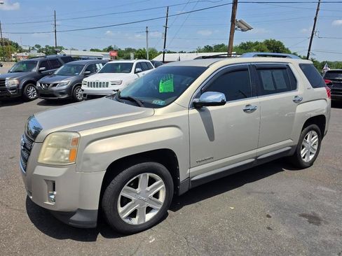 Used 2011 GMC Terrain SLT w/ Cargo Package AWD/4WD image 2