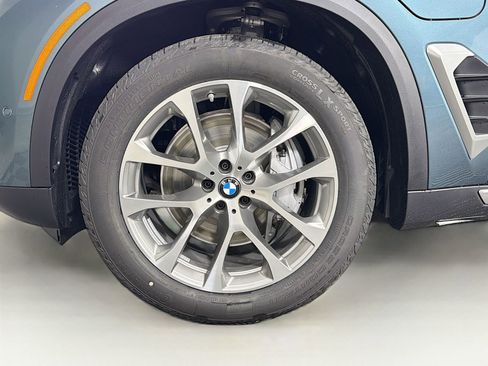 New 2026 BMW X5 xDrive50e w/ Executive Package image 33