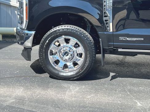 Used 2024 Ford F250 Lariat w/ Lariat Ultimate Package AWD/4WD image 18