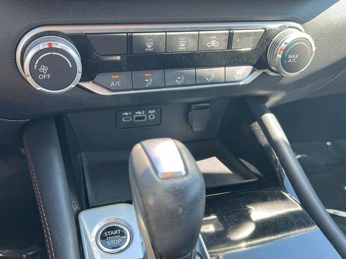 Used 2023 Nissan Altima 2.5 SR FWD image 13