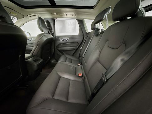 Used 2025 Volvo XC60 B5 Plus AWD/4WD image 25