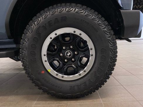 New 2025 Ford Bronco 2-Door w/ Sasquatch Package image 21