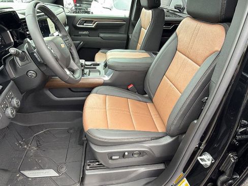 New 2026 Chevrolet Silverado 1500 High Country AWD/4WD image 13