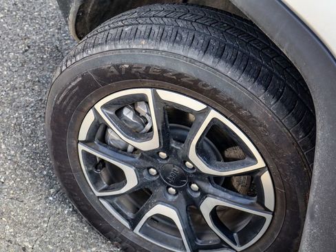 Used 2024 Jeep Compass Trailhawk image 43