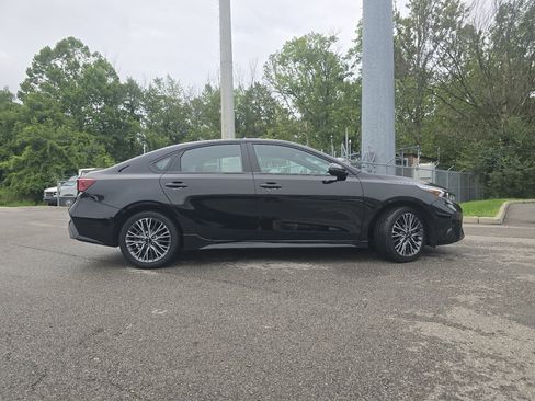 Used 2024 Kia Forte GT-Line FWD image 16