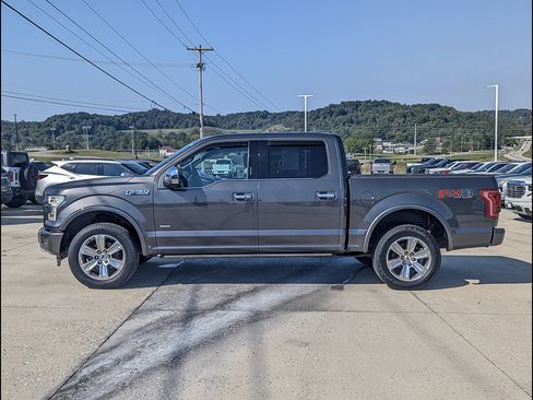Used 2015 Ford F150 Platinum w/ Equipment Group 701A Luxury AWD/4WD image 10