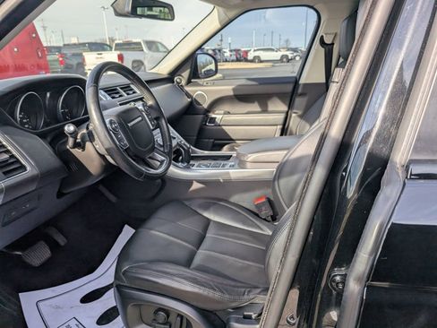 Used 2016 Land Rover Range Rover Sport SE image 13