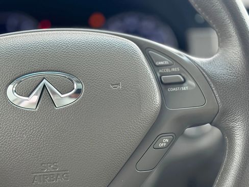 Used 2011 INFINITI G25 Journey w/ Moonroof Pkg image 32