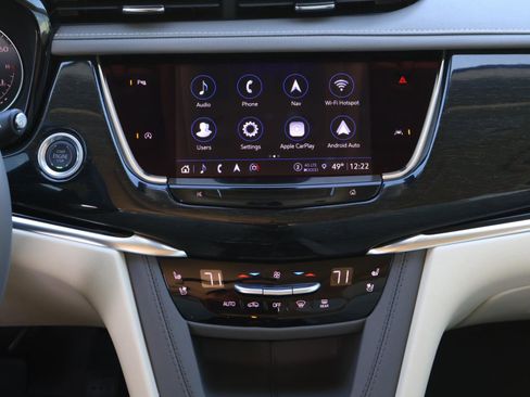 Certified 2023 Cadillac XT6 Premium Luxury image 16