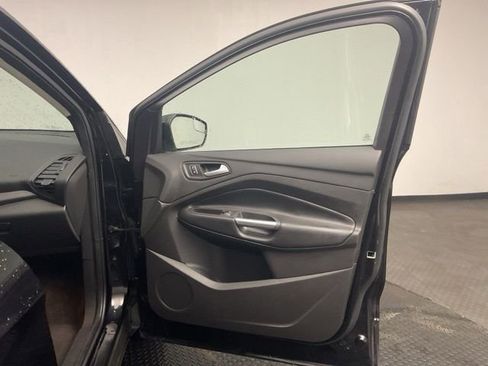 Used 2019 Ford Escape SE AWD/4WD image 23
