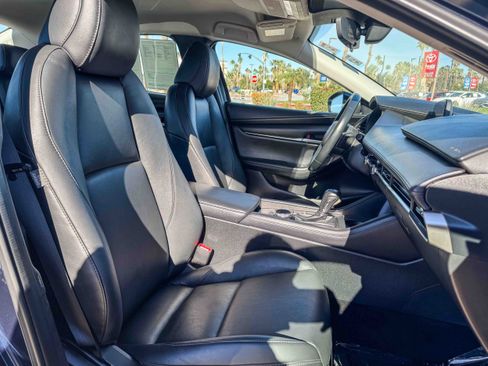 Used 2023 MAZDA MAZDA3 s image 14