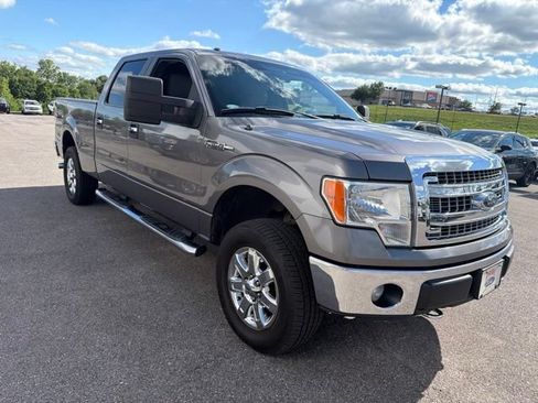 Used 2014 Ford F150 XLT w/ Equipment Group 302A Luxury AWD/4WD image 10