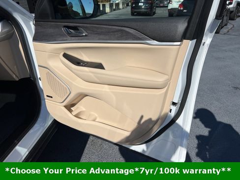 Used 2024 Jeep Grand Cherokee Limited 4xe w/ Luxury Tech Group II image 26