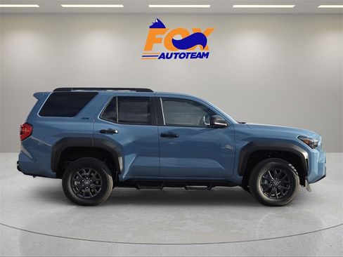 New 2026 Toyota 4Runner SR5 image 6