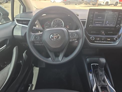 Used 2020 Toyota Corolla LE w/ LE Premium Package FWD image 13