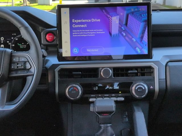 Certified 2025 Toyota Tacoma TRD Off-Road AWD/4WD image 18