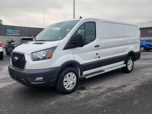 Used 2025 Ford Transit 250 Low Roof w/ Exterior Upgrade Package RWD image 3