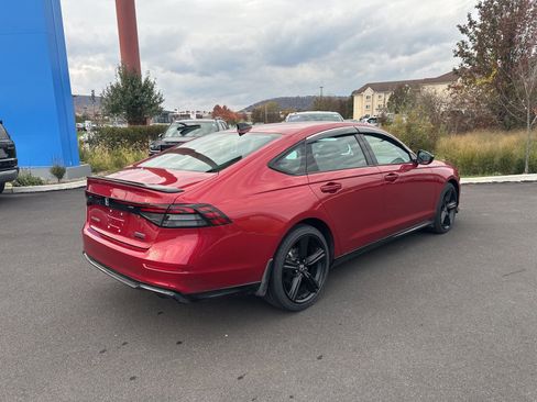 Certified 2024 Honda Accord Sport image 6