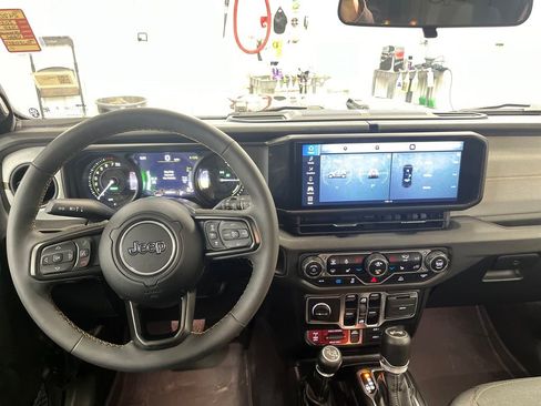 Used 2024 Jeep Wrangler Willys 4xe image 18