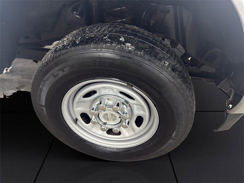 Used 2017 Ford F250 XL w/ Power Equipment Group image 23