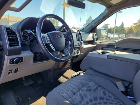 Used 2018 Ford F150 XLT w/ Equipment Group 302A Luxury image 19