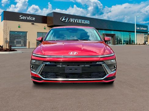 New 2025 Hyundai Sonata SEL image 12