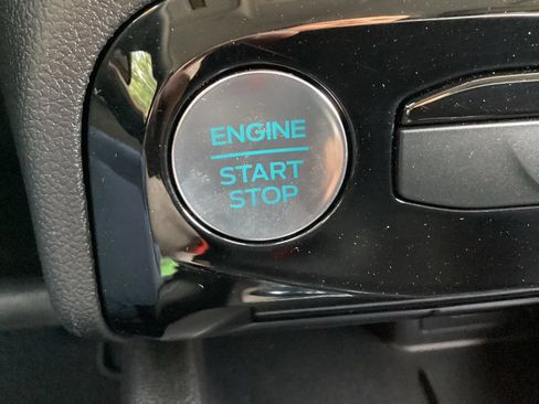Used 2023 Ford Escape Active w/ Tech Pack #1 AWD/4WD image 22