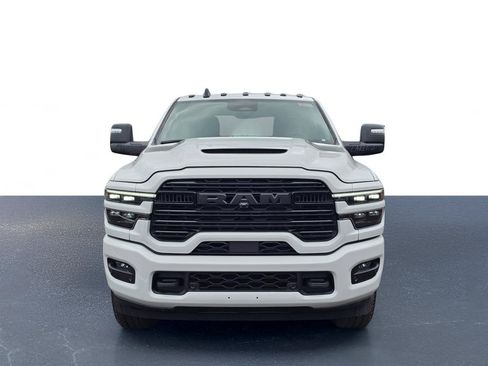 New 2026 RAM 2500 Laramie AWD/4WD image 2